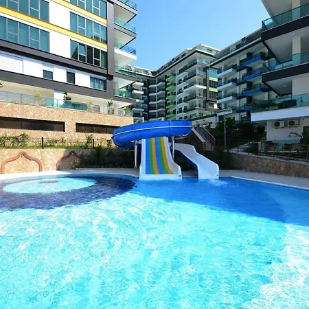 Konak Seaside 2+1 Luxury * Махмутлар
